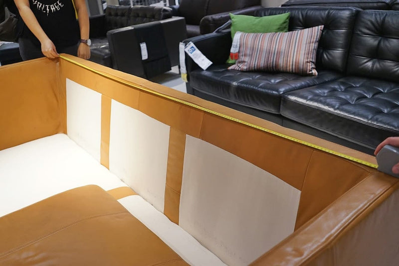 Measurement guide of a sofa backrest 