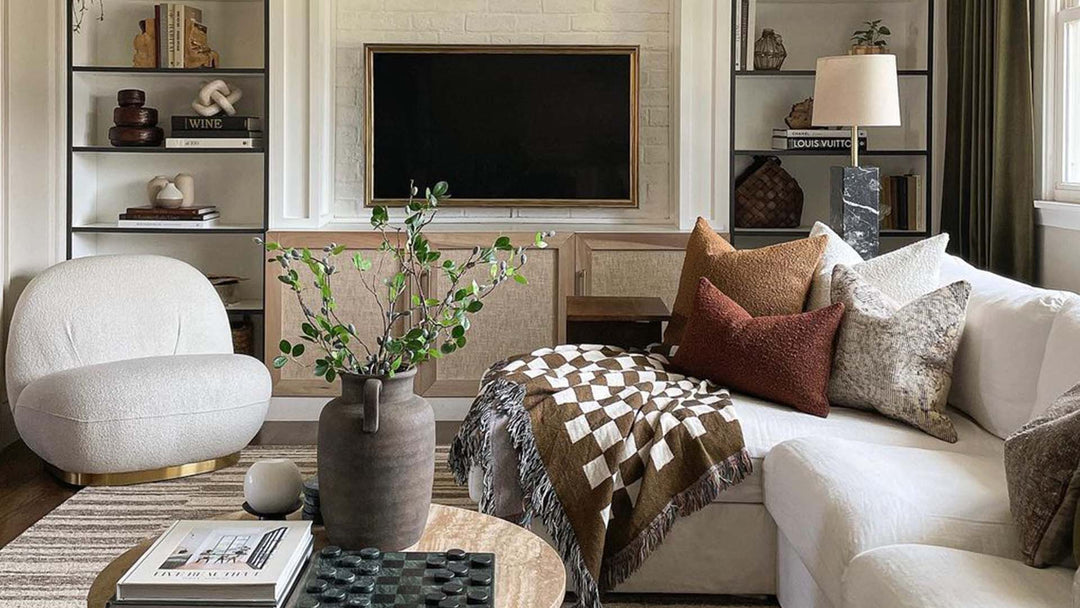 Style-shot-of-lviing-room-with-IKEA-VIMLE-loveseat-sofa-in-ComfortWorks-Care+-Linen-White-colour